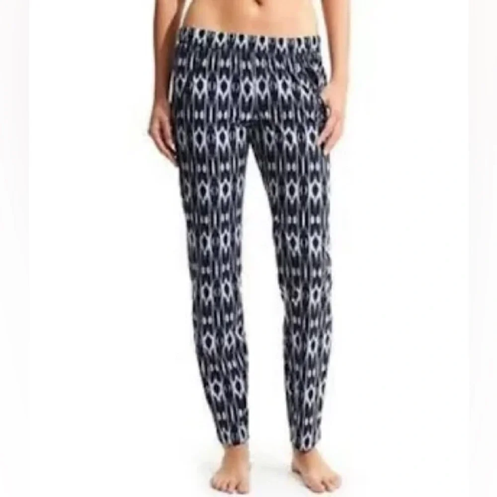 Athleta‎ Ikat Reflection Aspire Ankle Pant